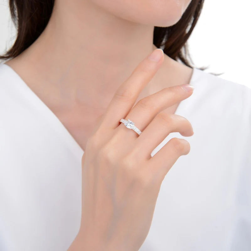 Anillo Solitario Modelo Cata de Plata 925