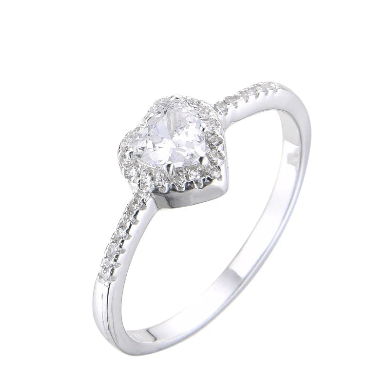 Anillo de Corazón Modelo Nadia en Plata 925