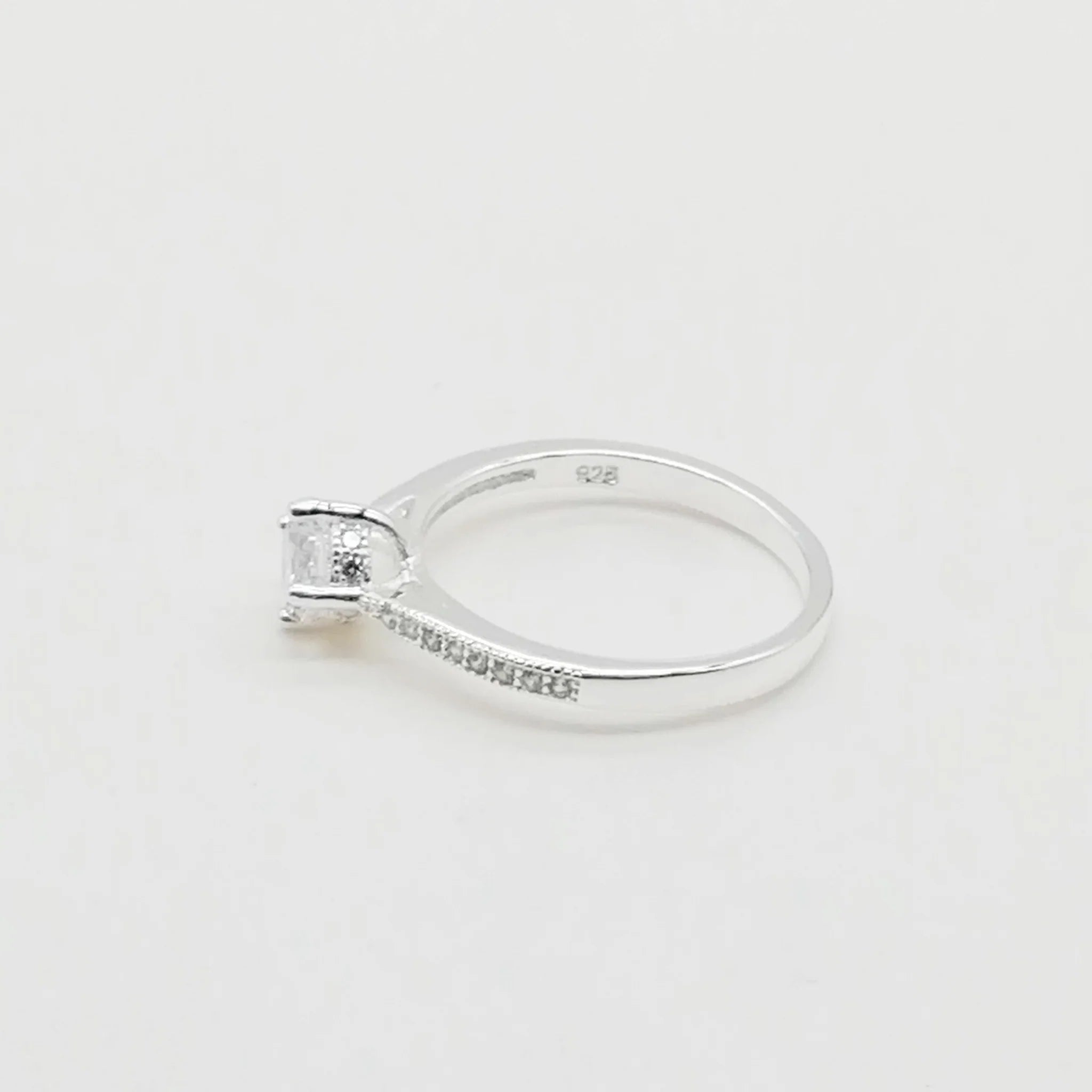Anillo Compromiso Modelo Claudia Plata 925