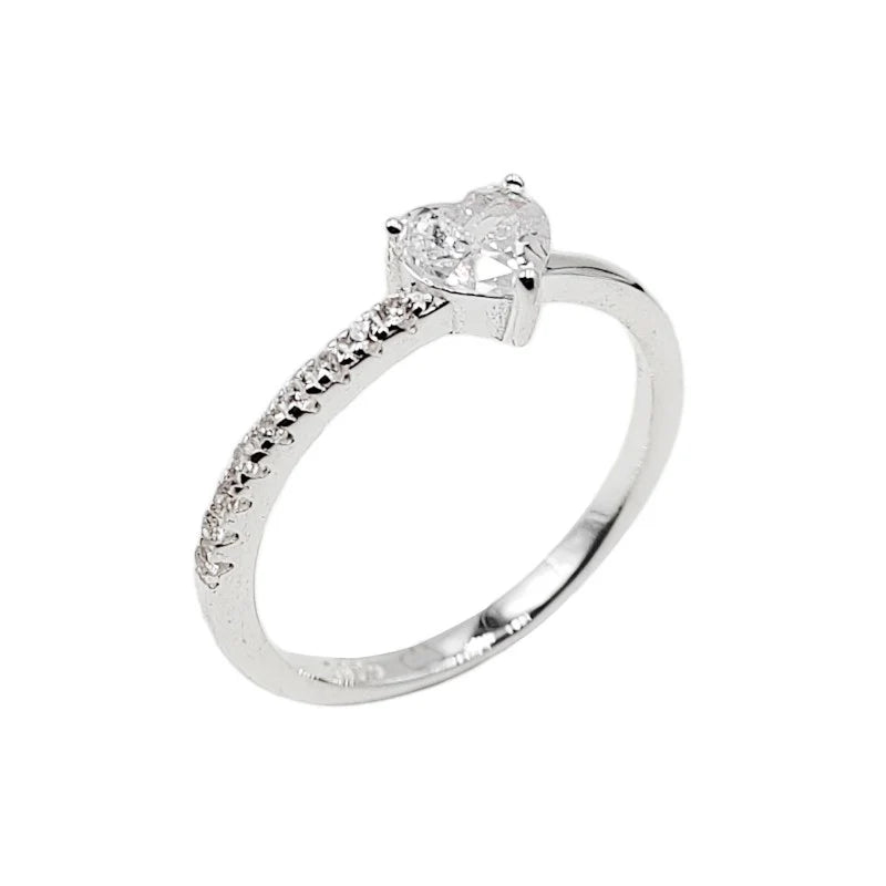 Anillo de Corazón Modelo Galia en Plata 925