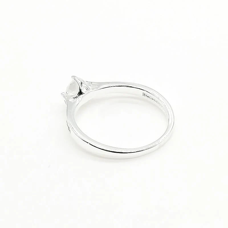 Anillo Solitario Modelo Luz de Plata 925