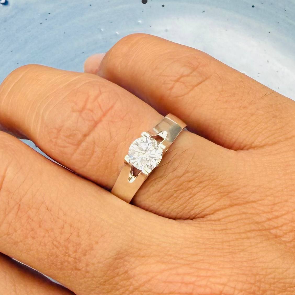 Anillo Modelo Alfonsina de plata 925