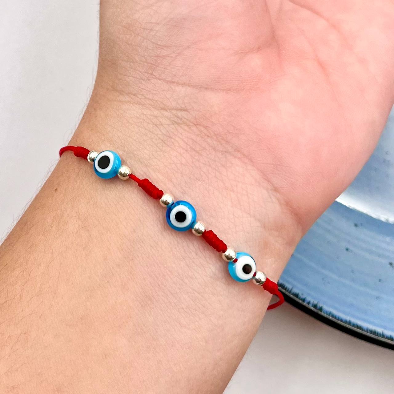 Pulsera de Dama Hilo Rojo De Ojos Turcos en Plata 925
