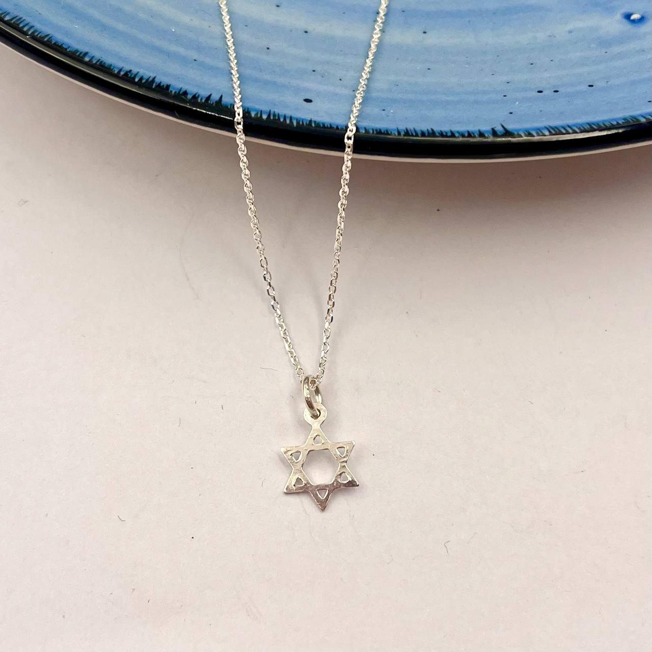 Cadena con Dije Estrella De David 14mm en Plata 925