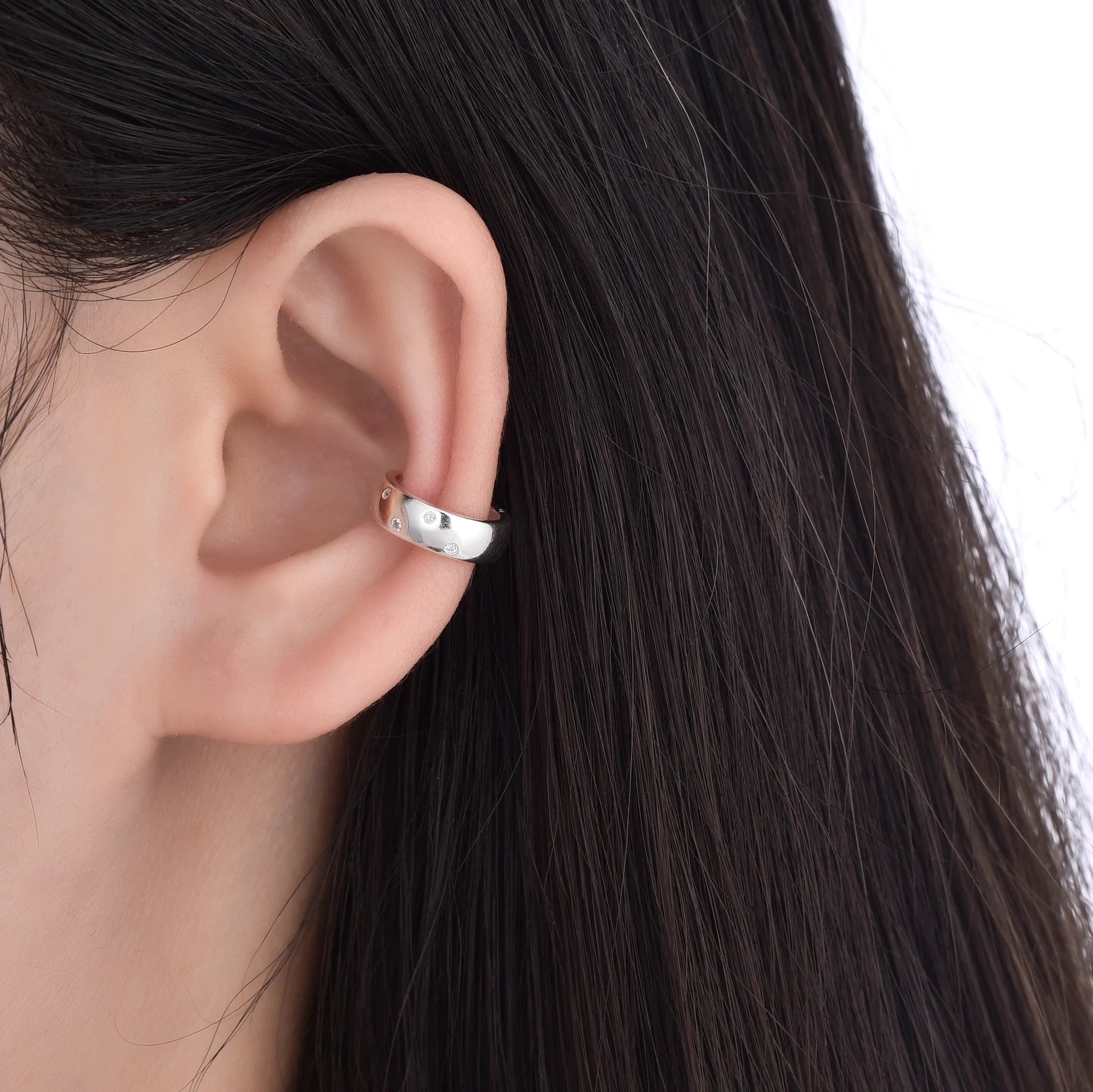 Zarcillo de Presión (Ear-Cuff) con Puntos De Luz en Plata 925 (1 pieza)