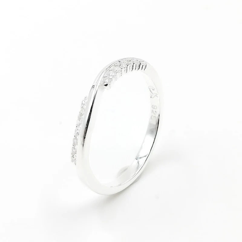 Anillo Entrelazado en Plata 925