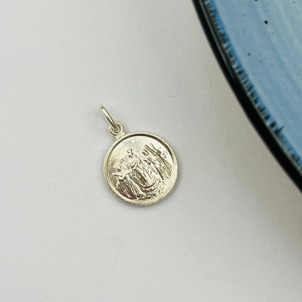 Medalla De Virgen La Chiquinquira En Plata 925