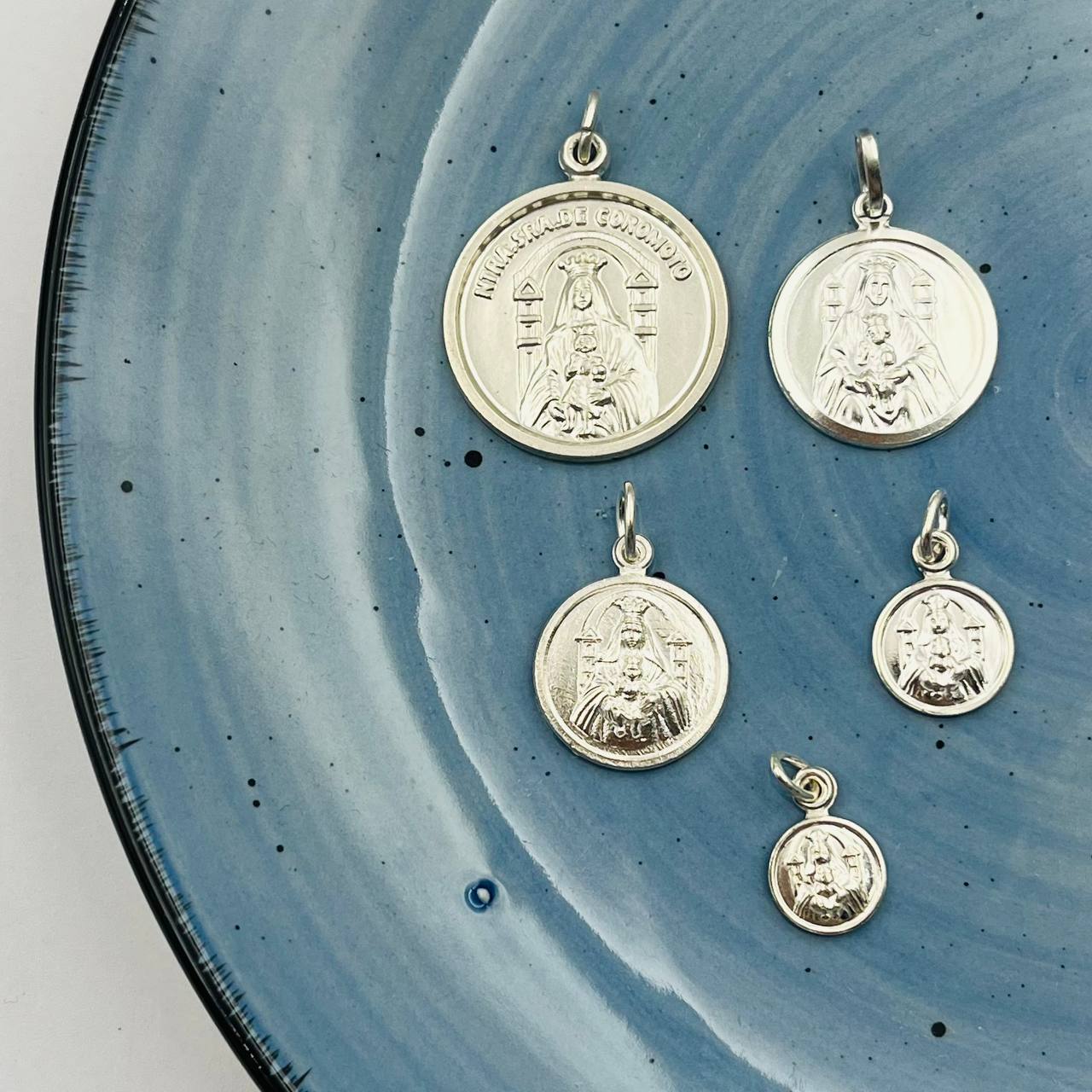 Medallas De La Virgen De Coromoto En Plata 925
