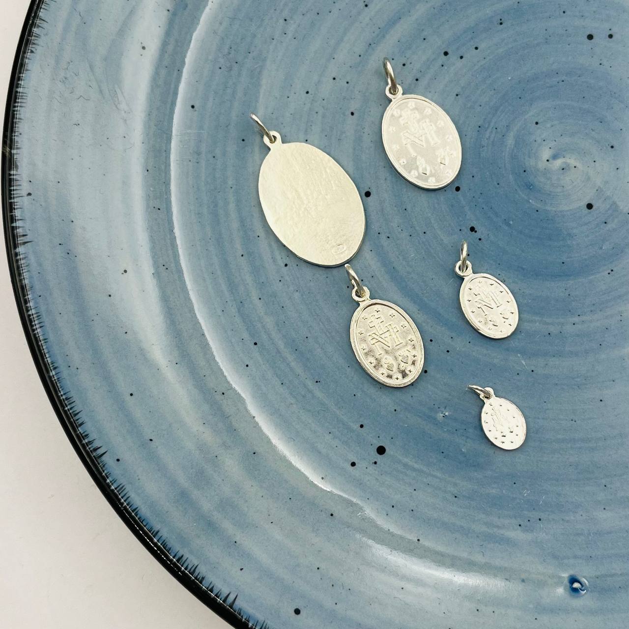 Medallas De La Milagrosa Ovalada En Plata 925
